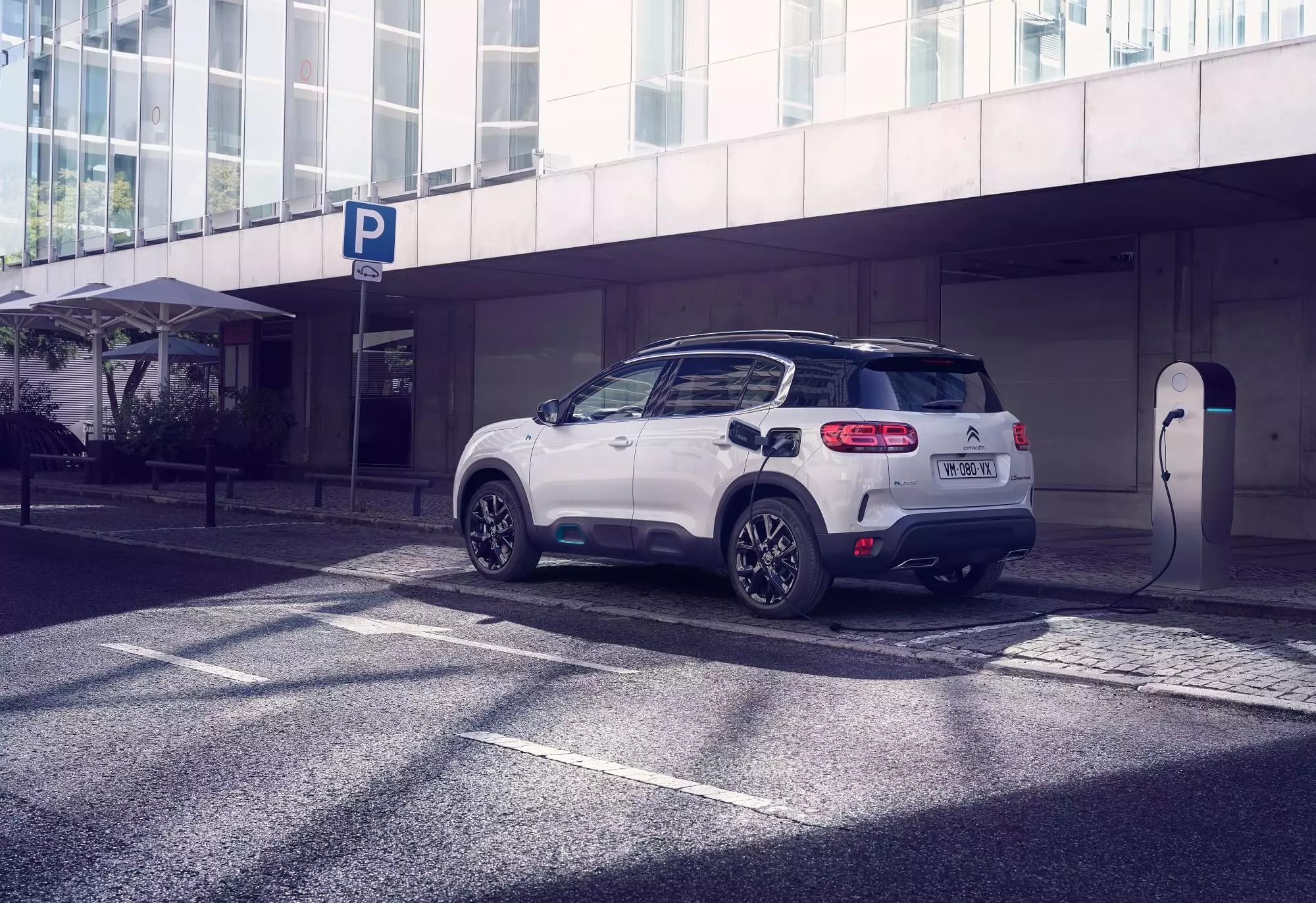 Citroen C5 Aircross -hybridi