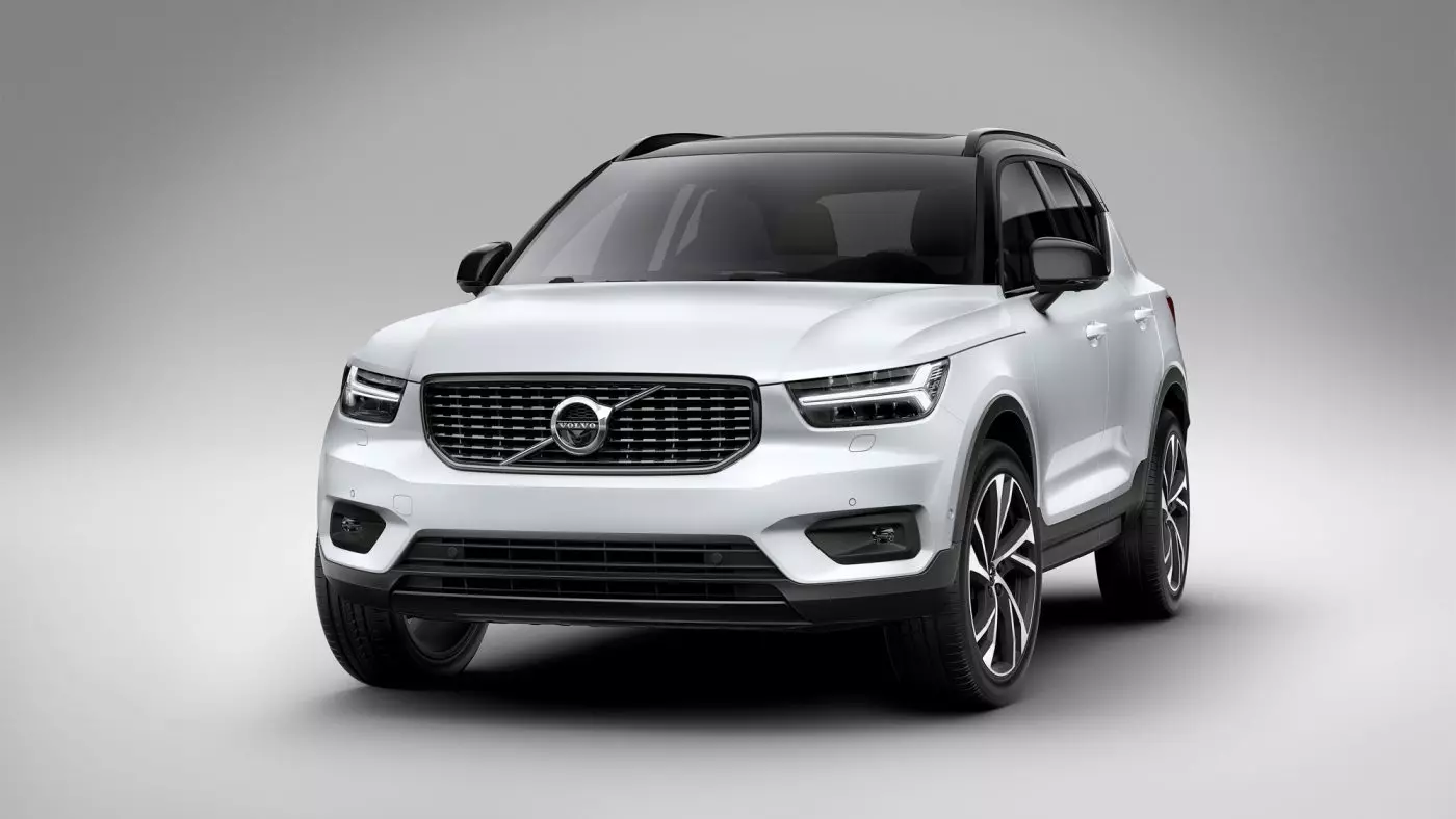 រថយន្ត Volvo XC40