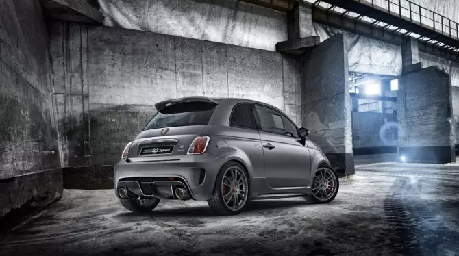 Abarth 695bp (1)