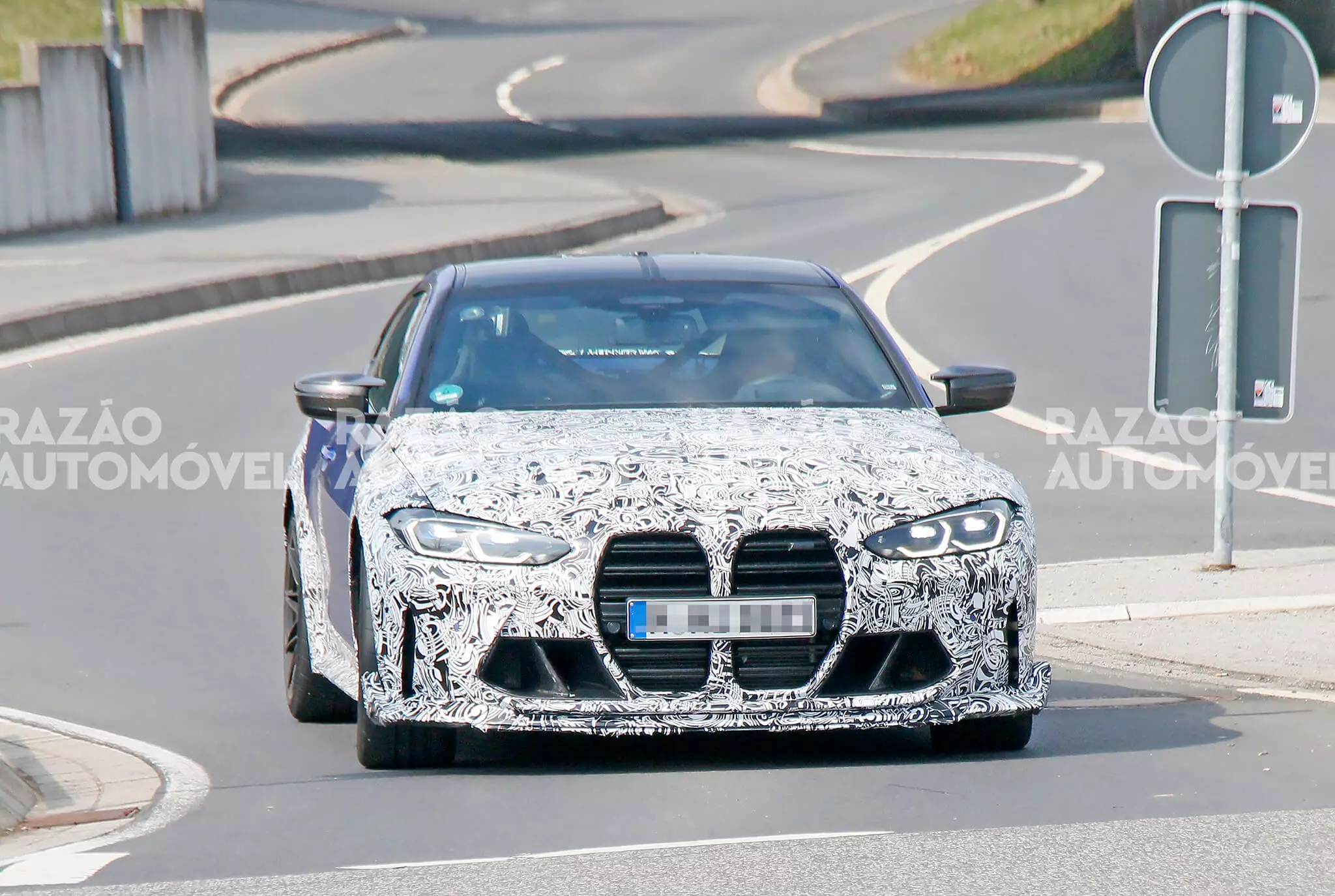 BMW M4 CS/CSL Spy Photos