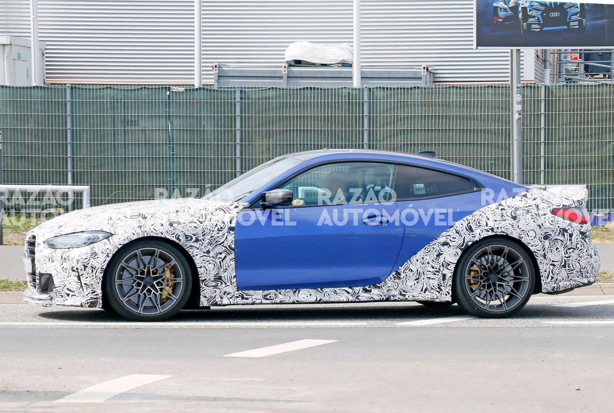 BMW M4 CS/CSL espioi argazkiak