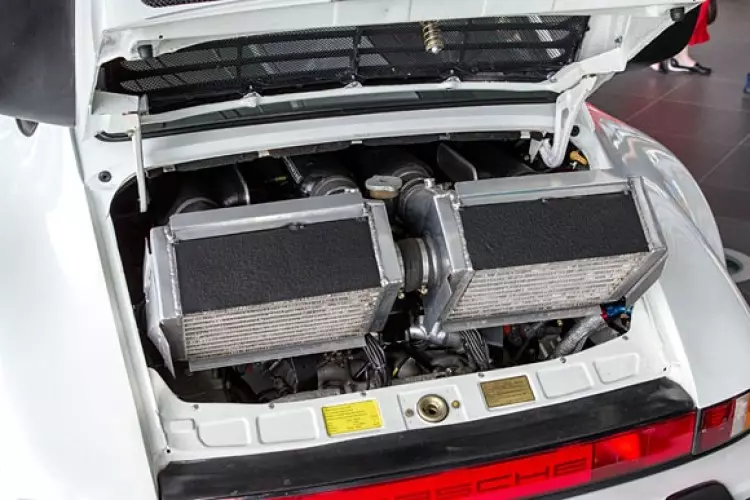 porsche-911-930-tag-f1-engine-2