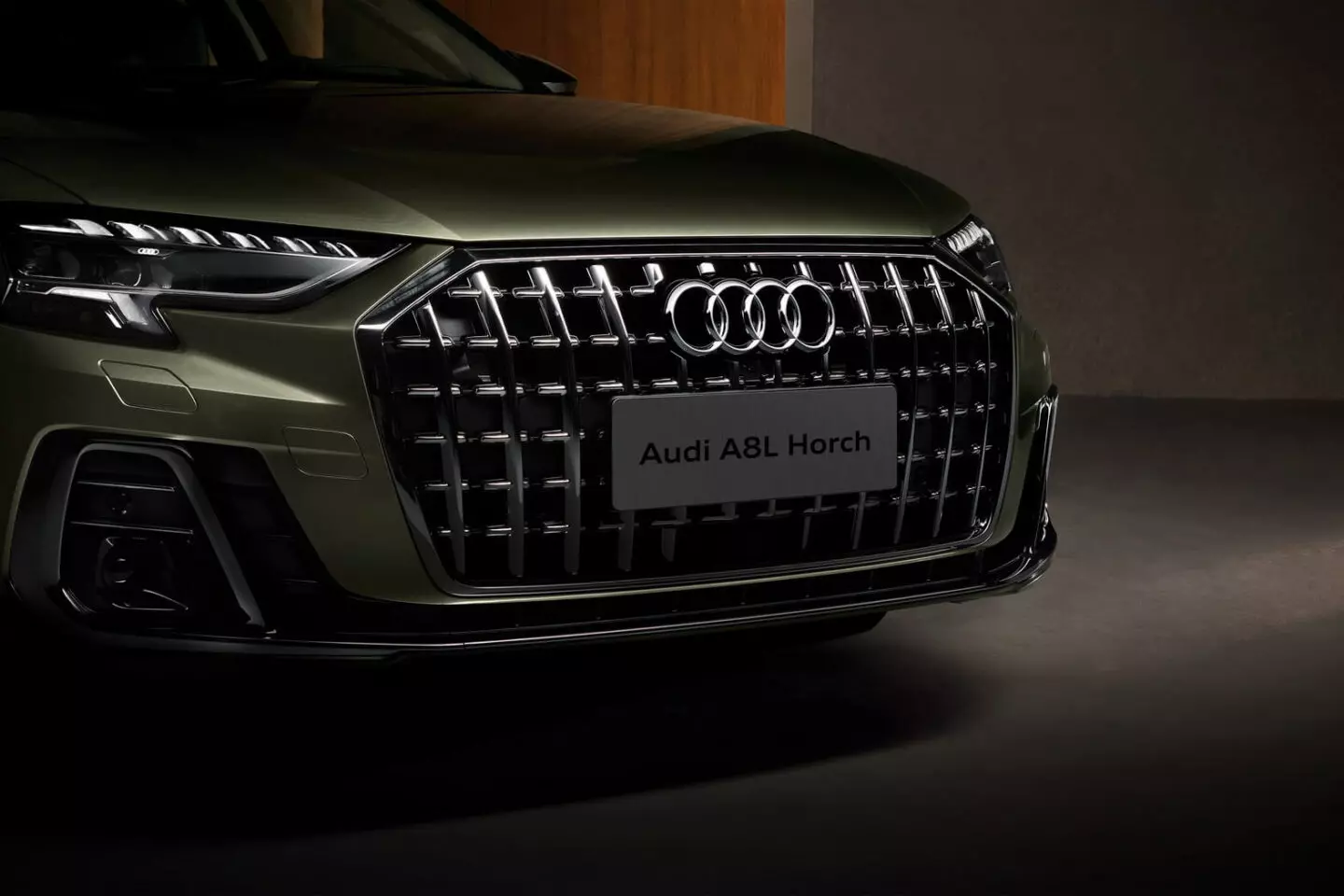 រថយន្ត Audi A8 L Horch