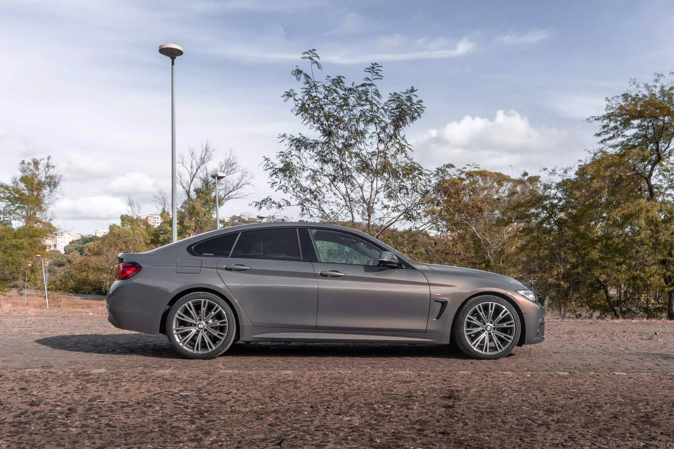 រថយន្ត BMW 420d Gran Coupe