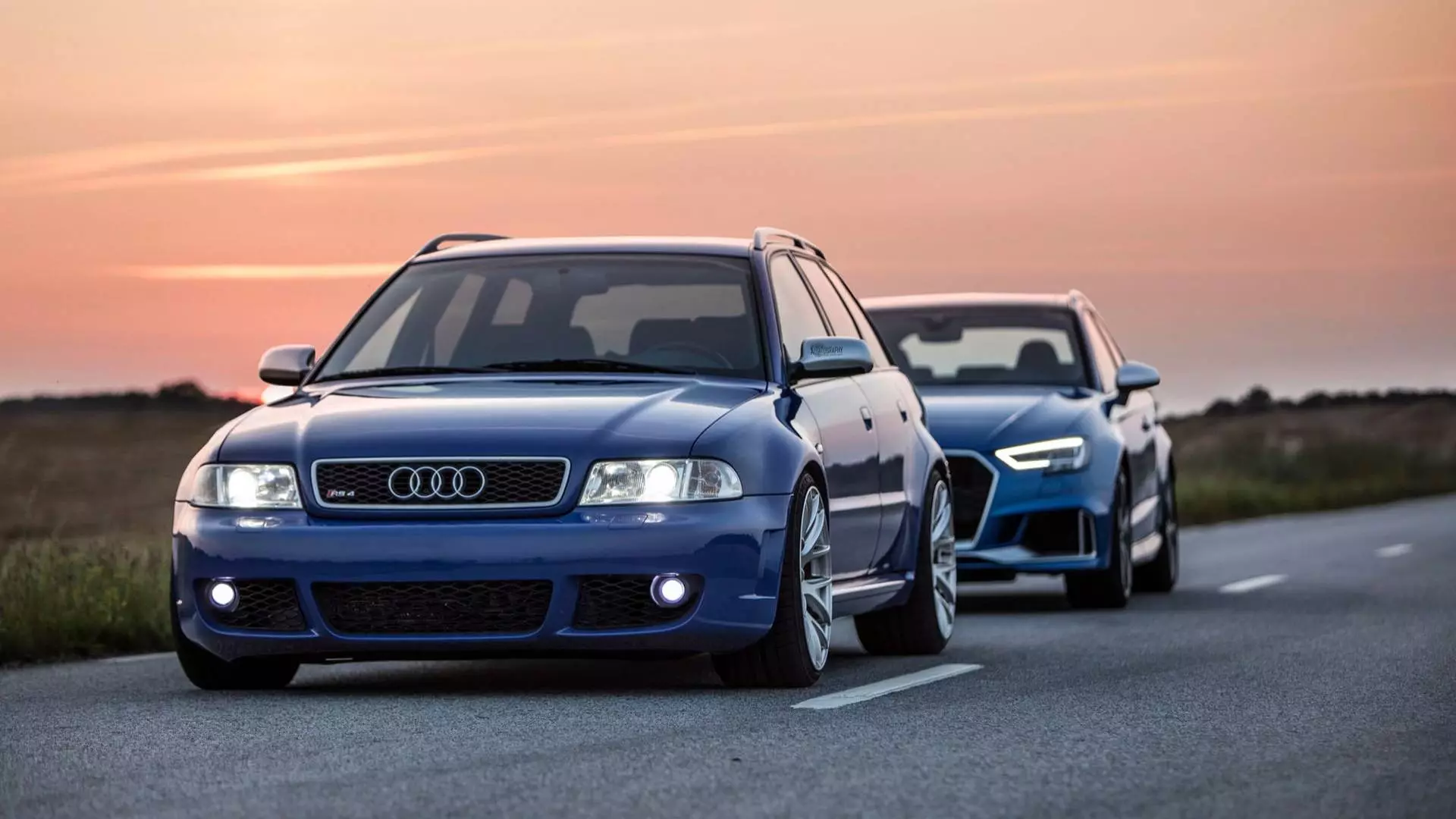 រថយន្ត Audi RS4 B5