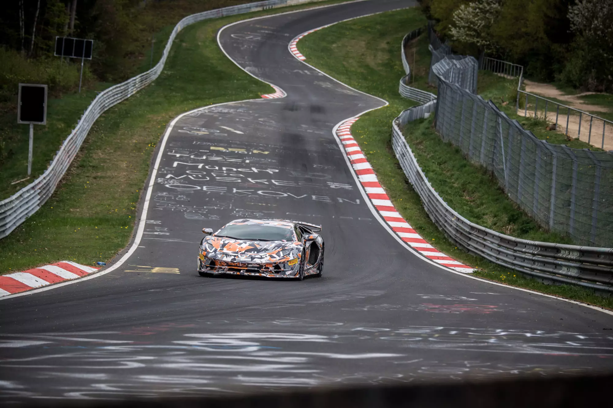 Lamborghini Aventador SVJ Record Nurburgring 2018