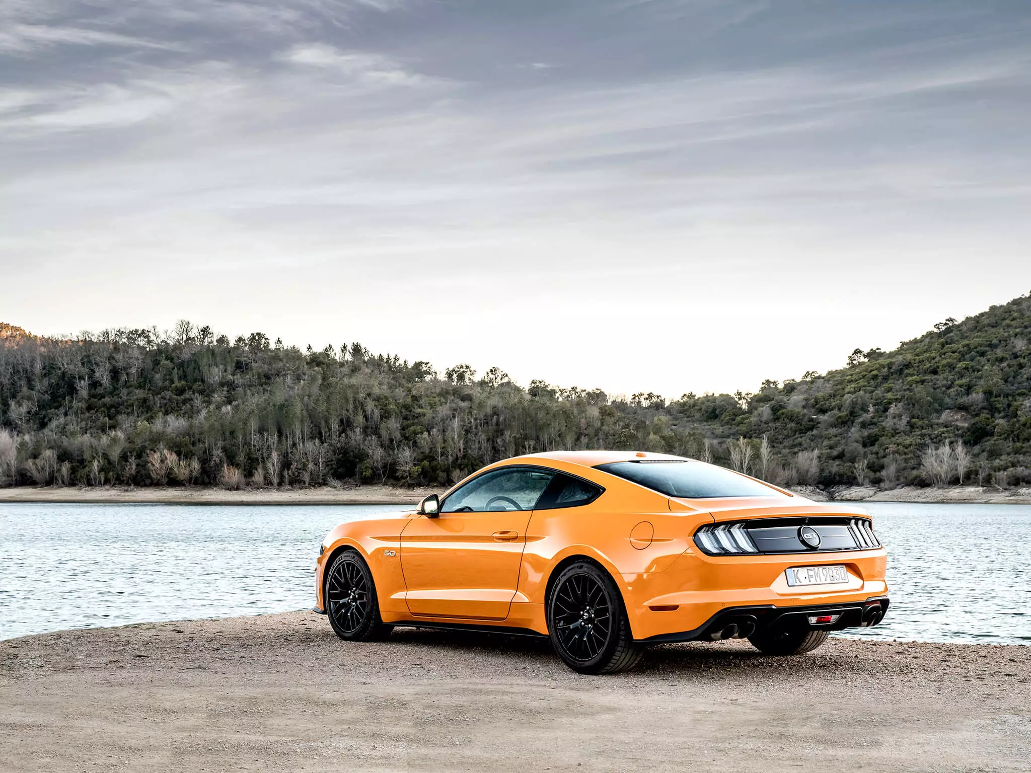 Ford Mustang GT V8 ਫਾਸਟਬੈਕ