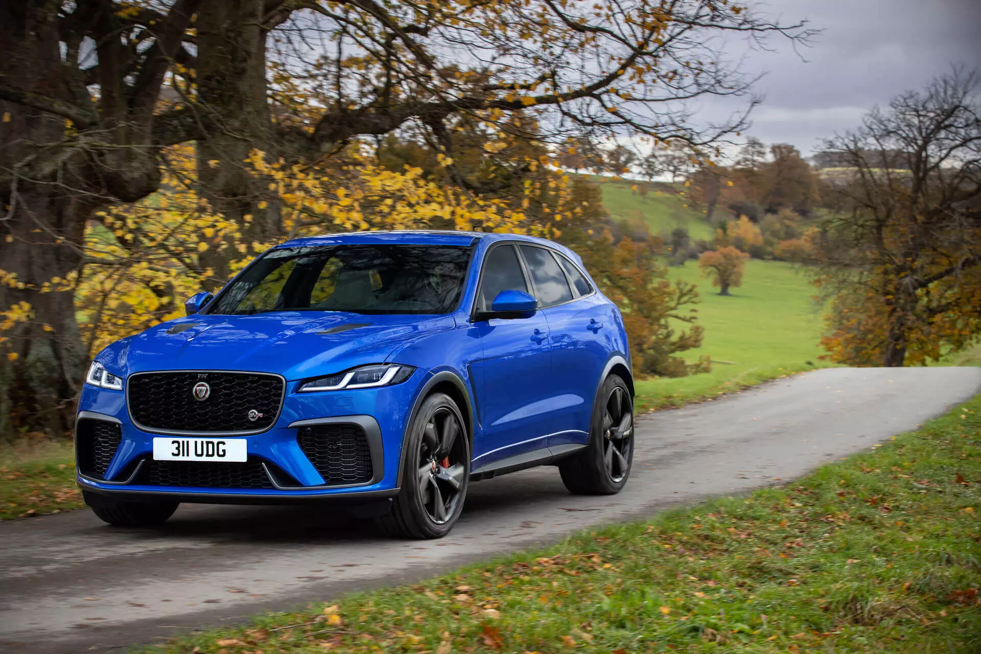 Jaguaro F-Pace SVR