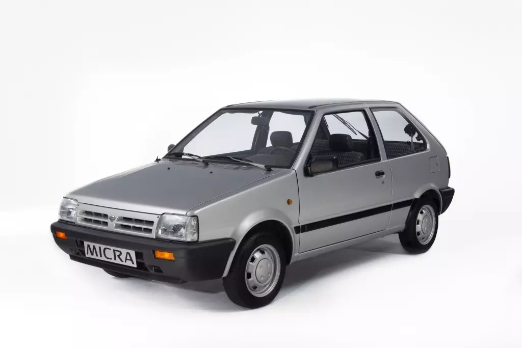 Nissan Micra Kab. 1985 Car of the Year Winner ing Portugal 10999_4