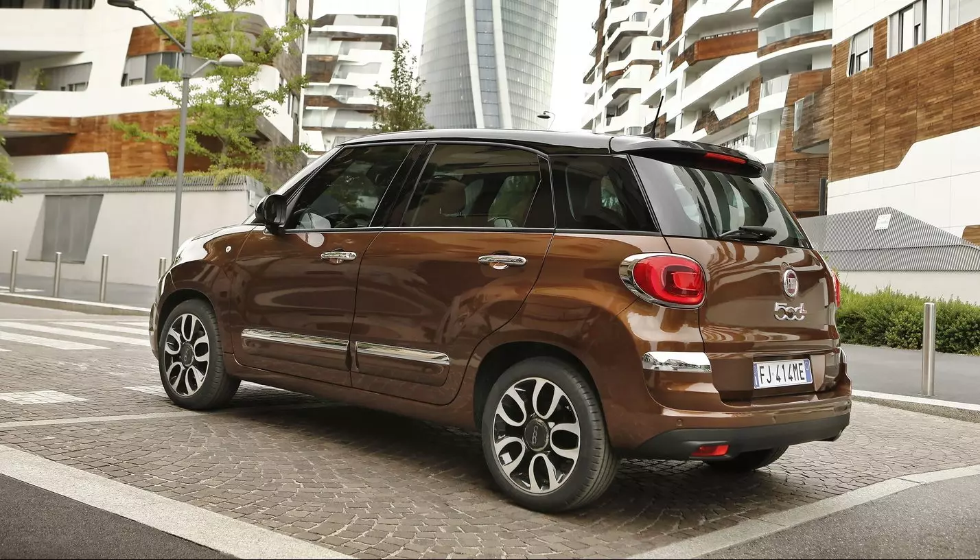 Tre personalitetet e Fiat 500L të rinovuar 11002_1