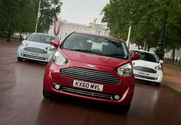 Aston Martin pripensas ekipi la Cygnet per V12-motoro 11195_2