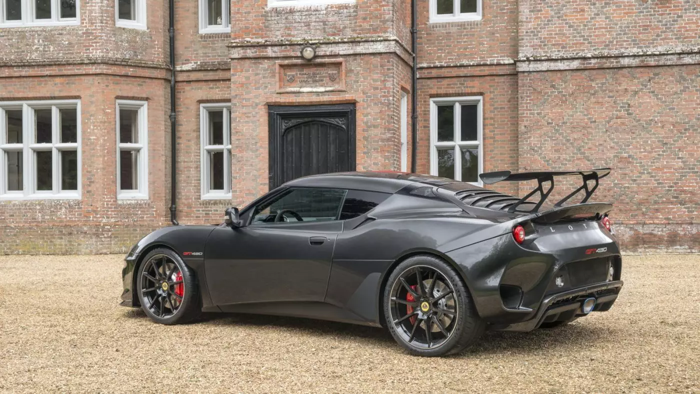 Lotus Evora GT430