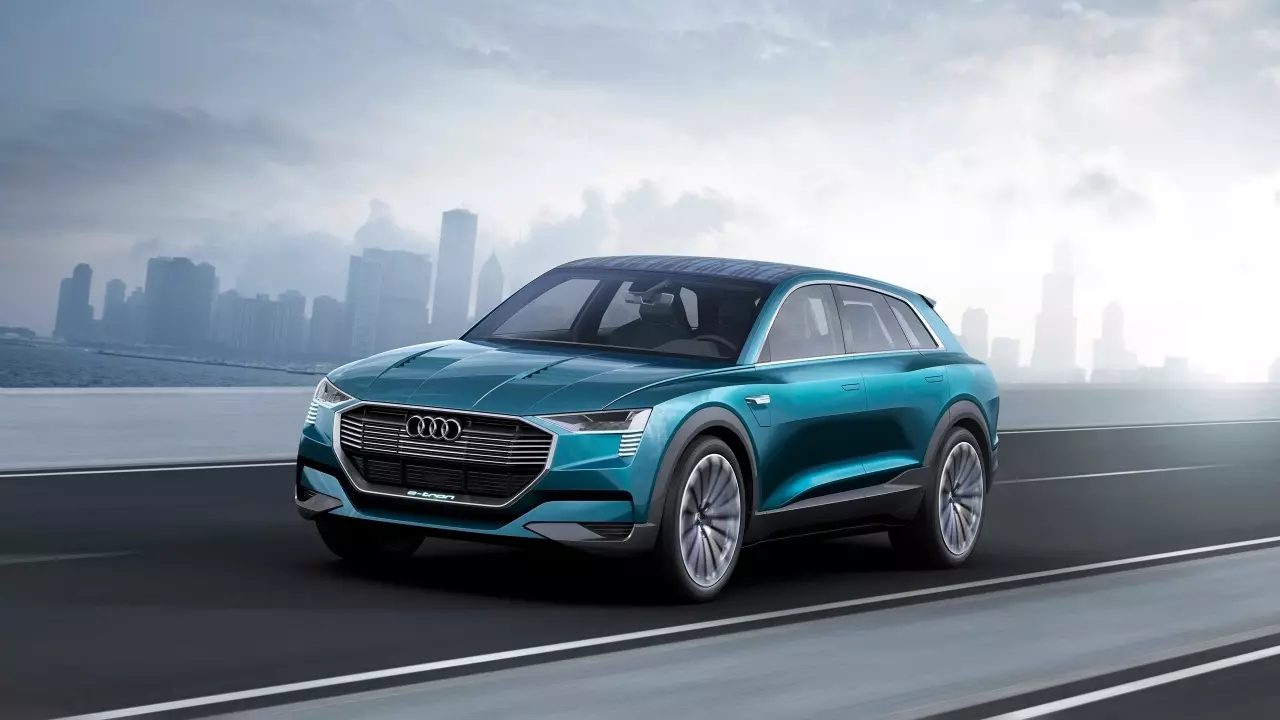 Audi e-tron quattro 2016