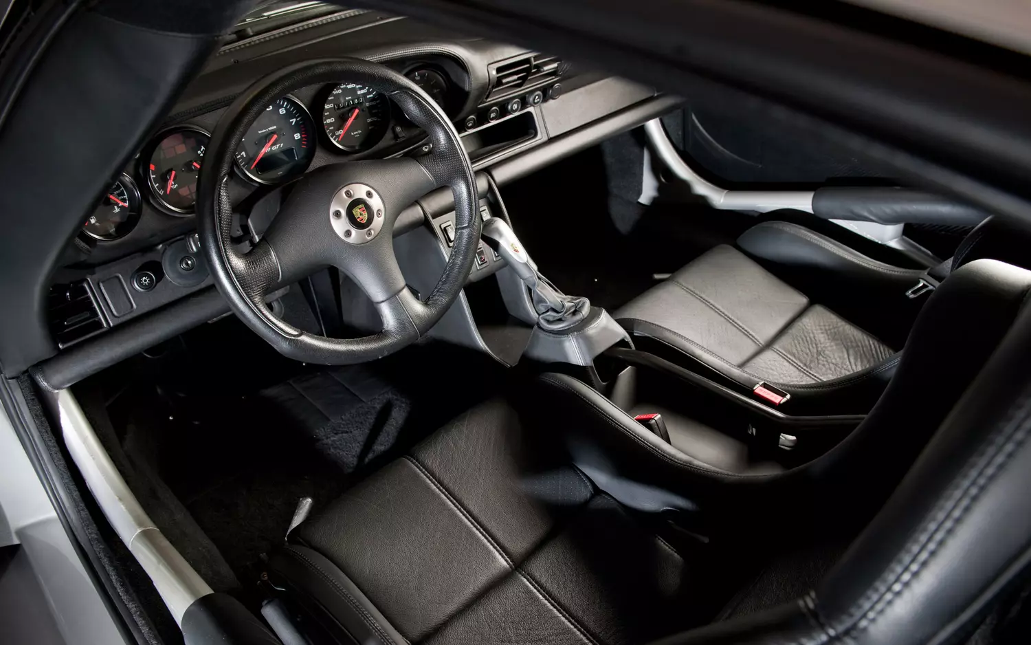 911 GT1 슈트라센버전 (4)