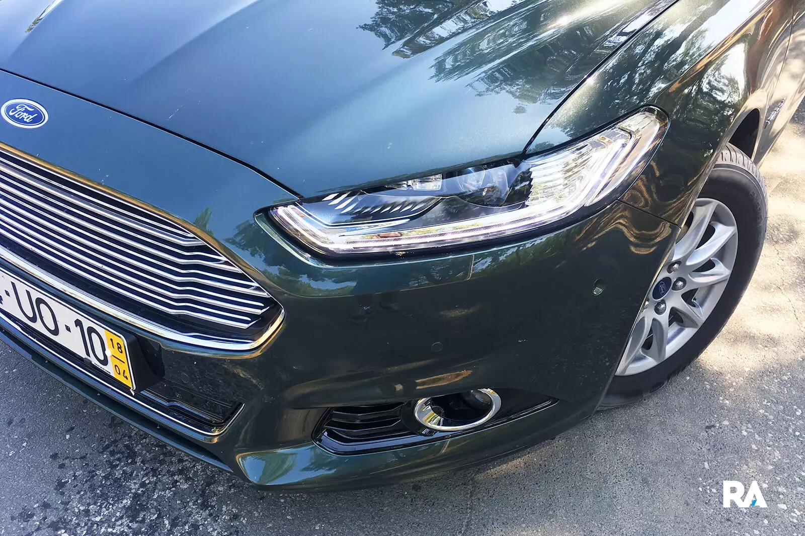 Za volanom Ford Mondeo Titanium Hybrid. na pravom putu 11461_5