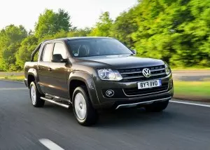Gbe-soke figagbaga: Ford asogbo la Volkswagen Amarok 11532_12