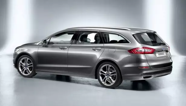 Ford Mondeo 2013 ir audzēts no Aston Martin 11536_5