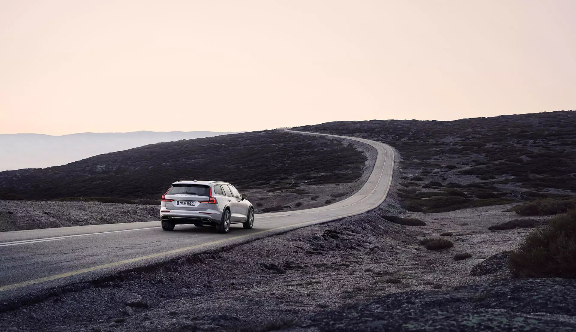 I-Volvo V60 Cross Country 2019