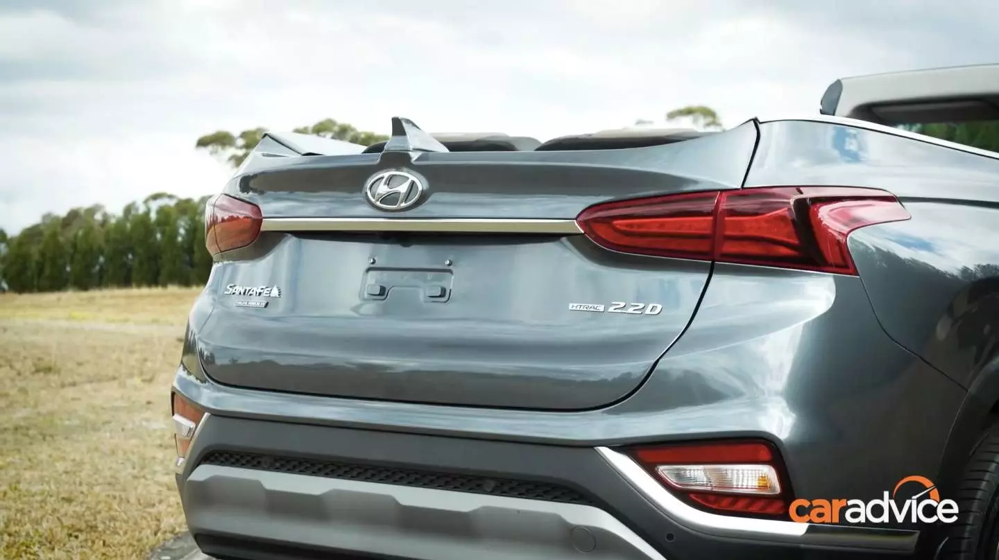 Hyundai Santa Fe Cabriolet 2018 წელი