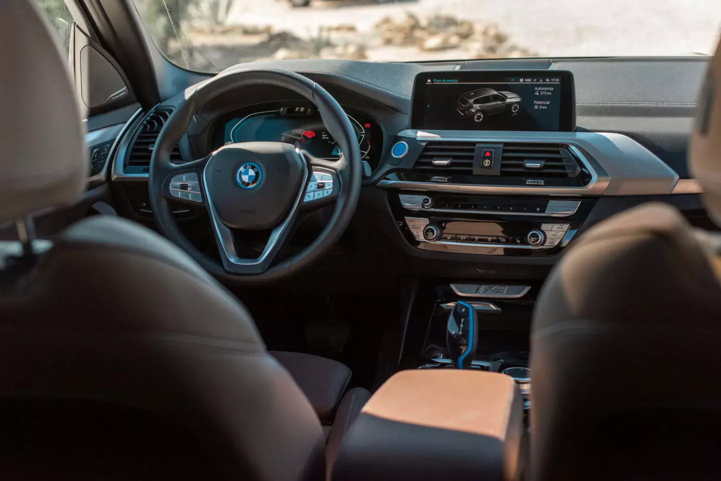 BMW iX3 elektrik utilitèr