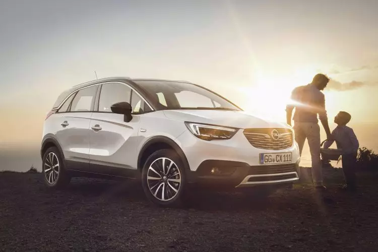 2017 жылғы Opel Crossland