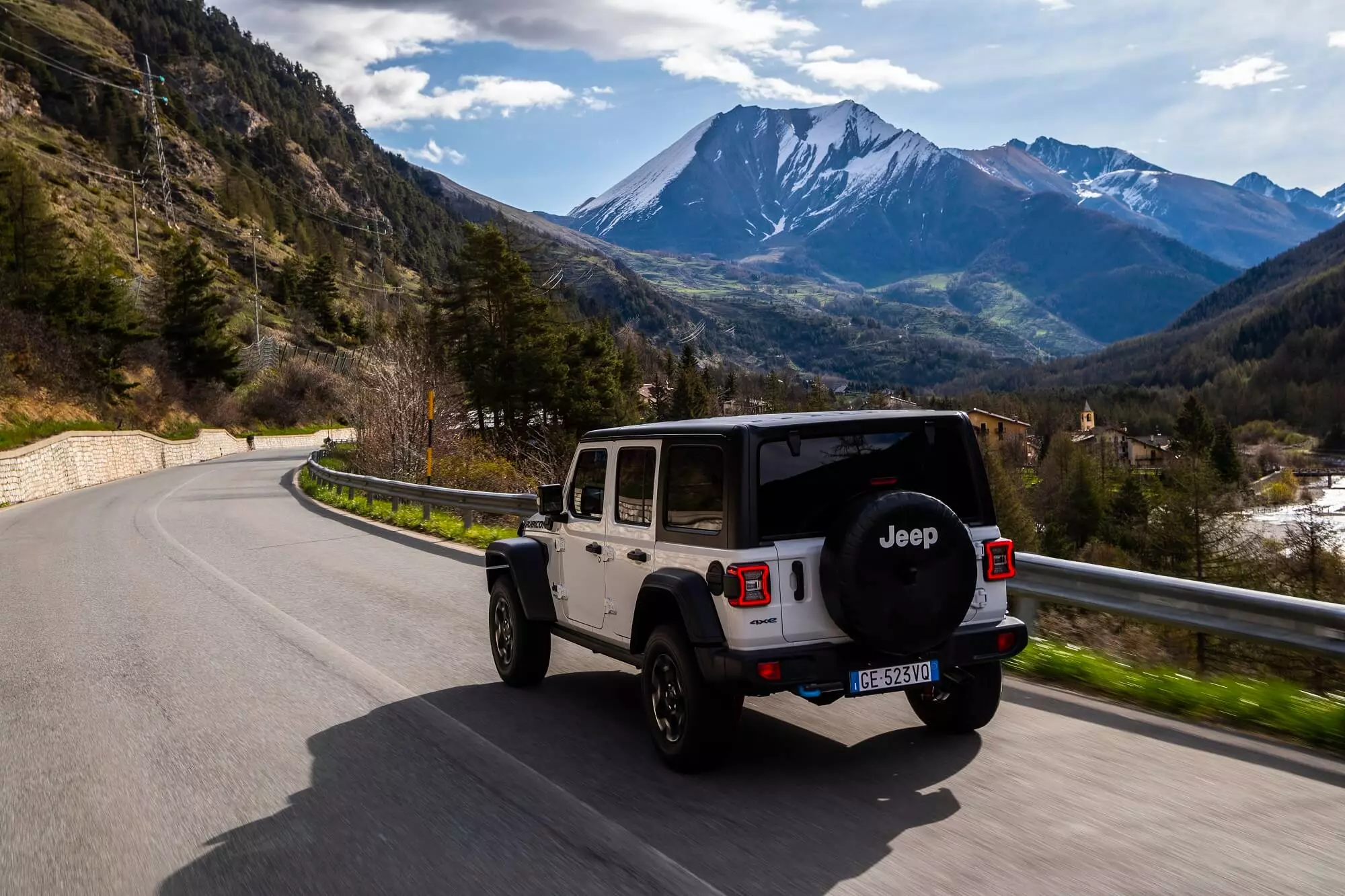 I-Jeep Wrangler 4x