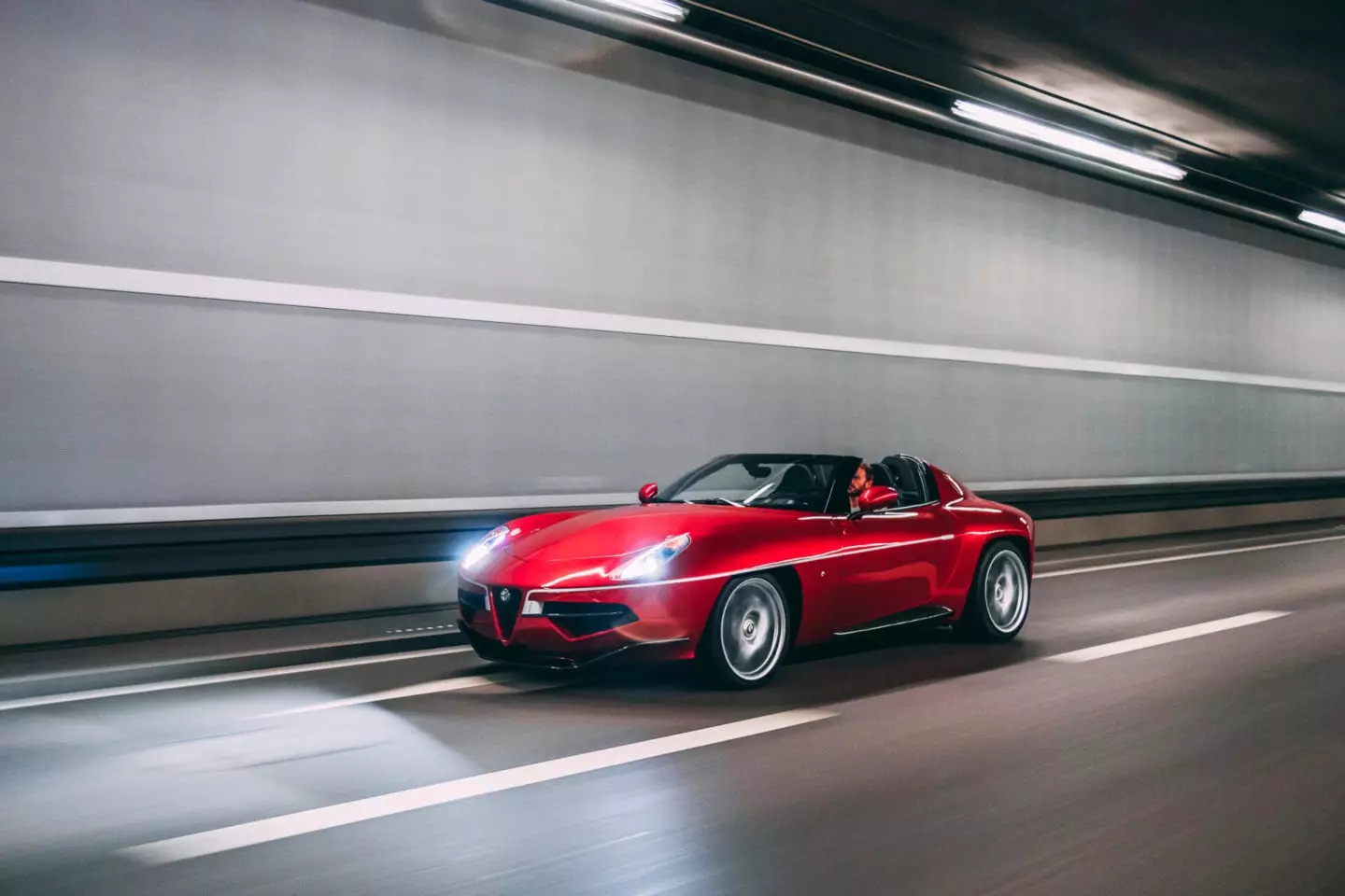 Alfa Romeo Disco Steering Wheel Spyder sa pamamagitan ng Touring