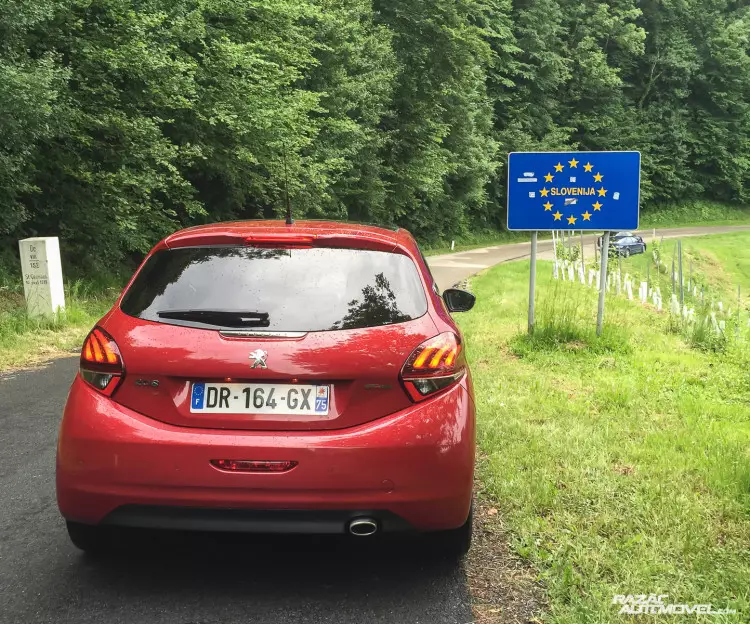 Peugeot 208 2015-2