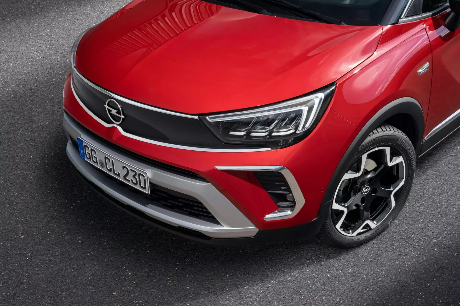 Opel Crossland 2021 року