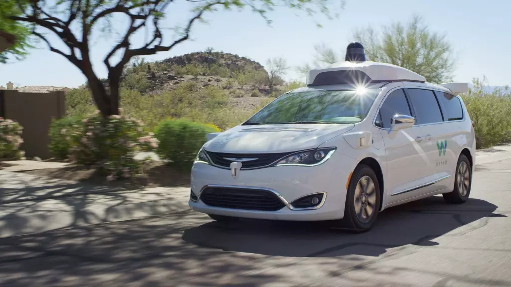 Autonoma Chrysler Pacifica Waymo 2018