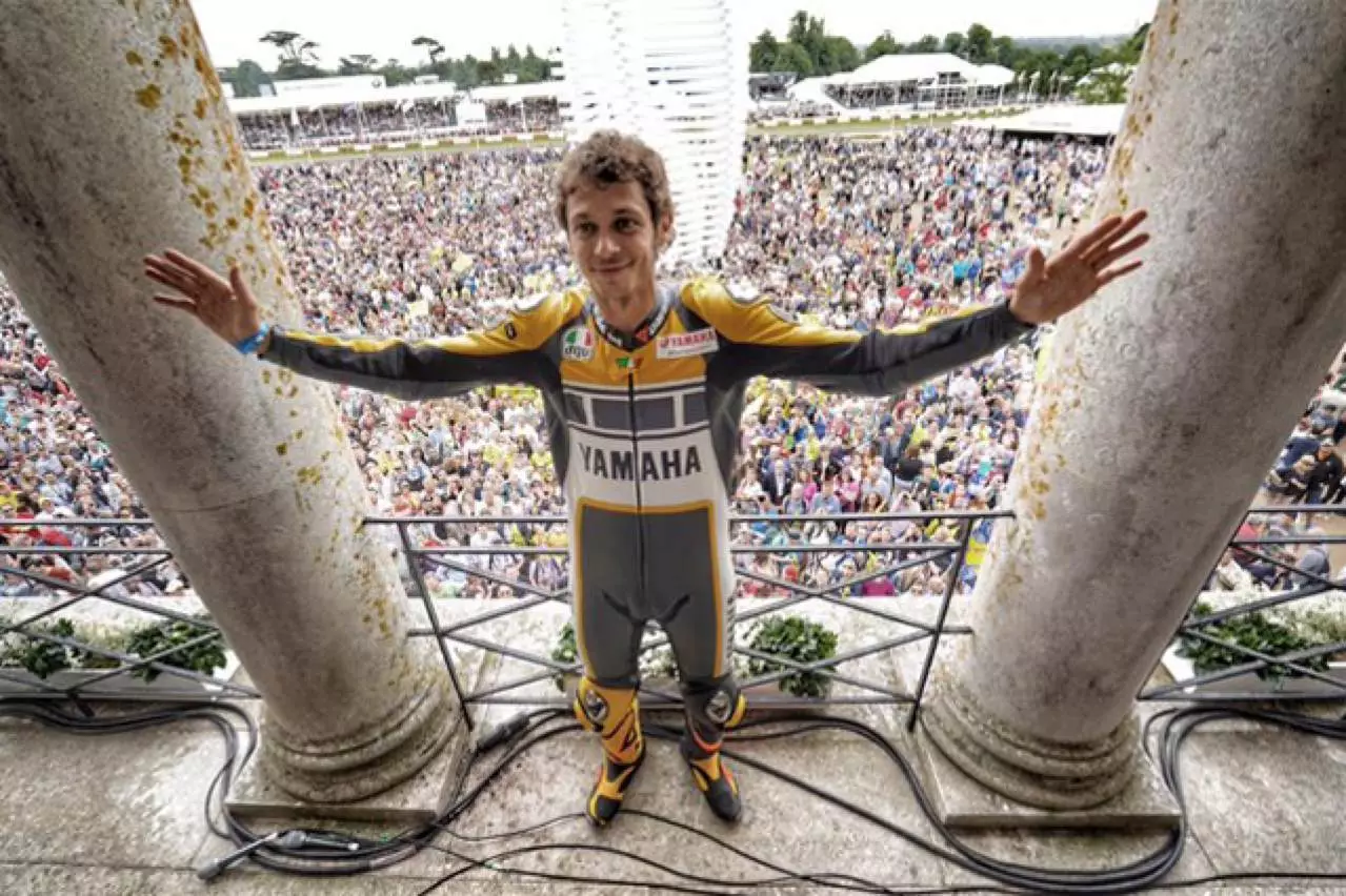 valentino Rossi goodwood ៧