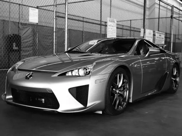 Farashin LFA