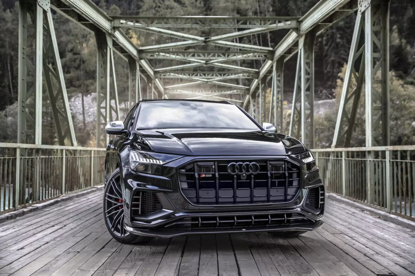 Audi SQ8 AB