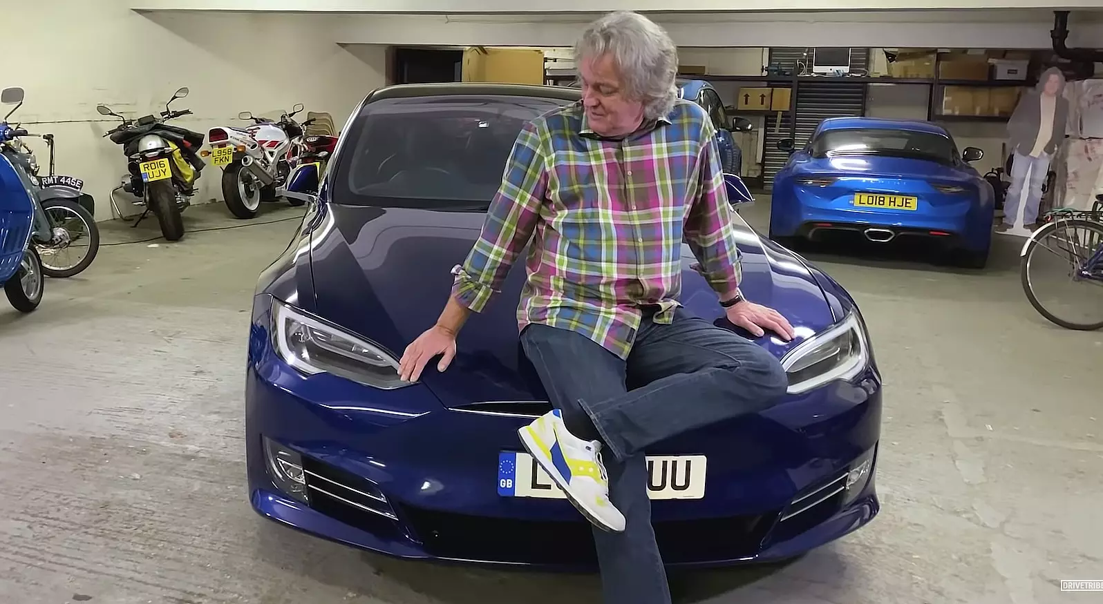James May, טעסלאַ מאָדעל ש
