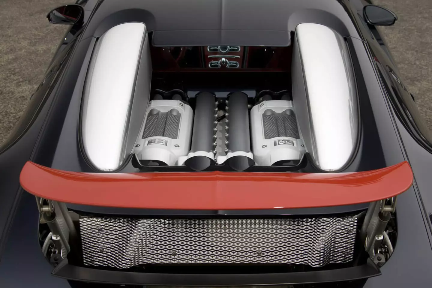 Bugatti Veyron W16 Injini