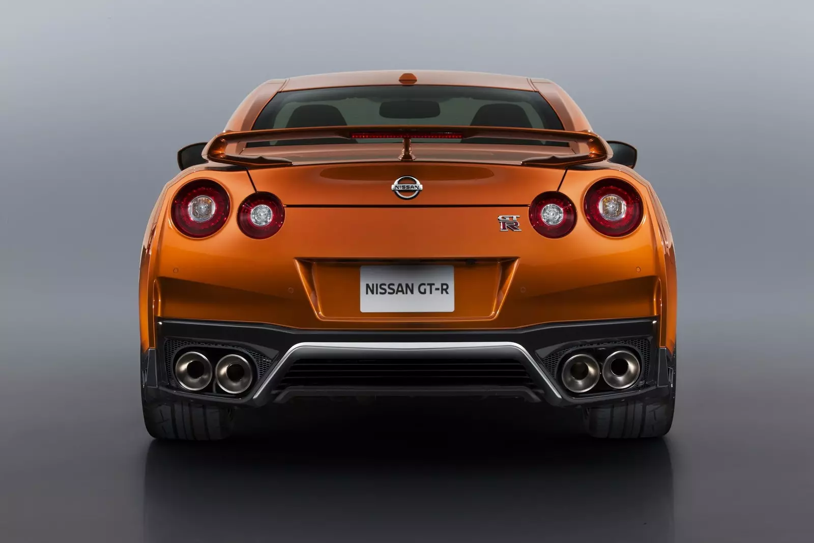 Nissan GT-R jest jeszcze mocniejszy 12887_2