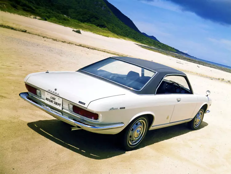 Mazda Luce Rotary Coupé