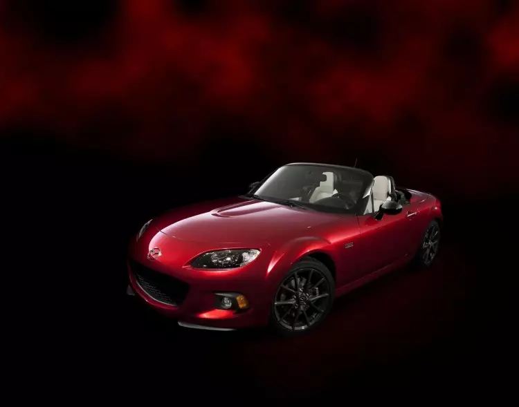 Mazda_MX-5_25th_Anniversary_2014_8