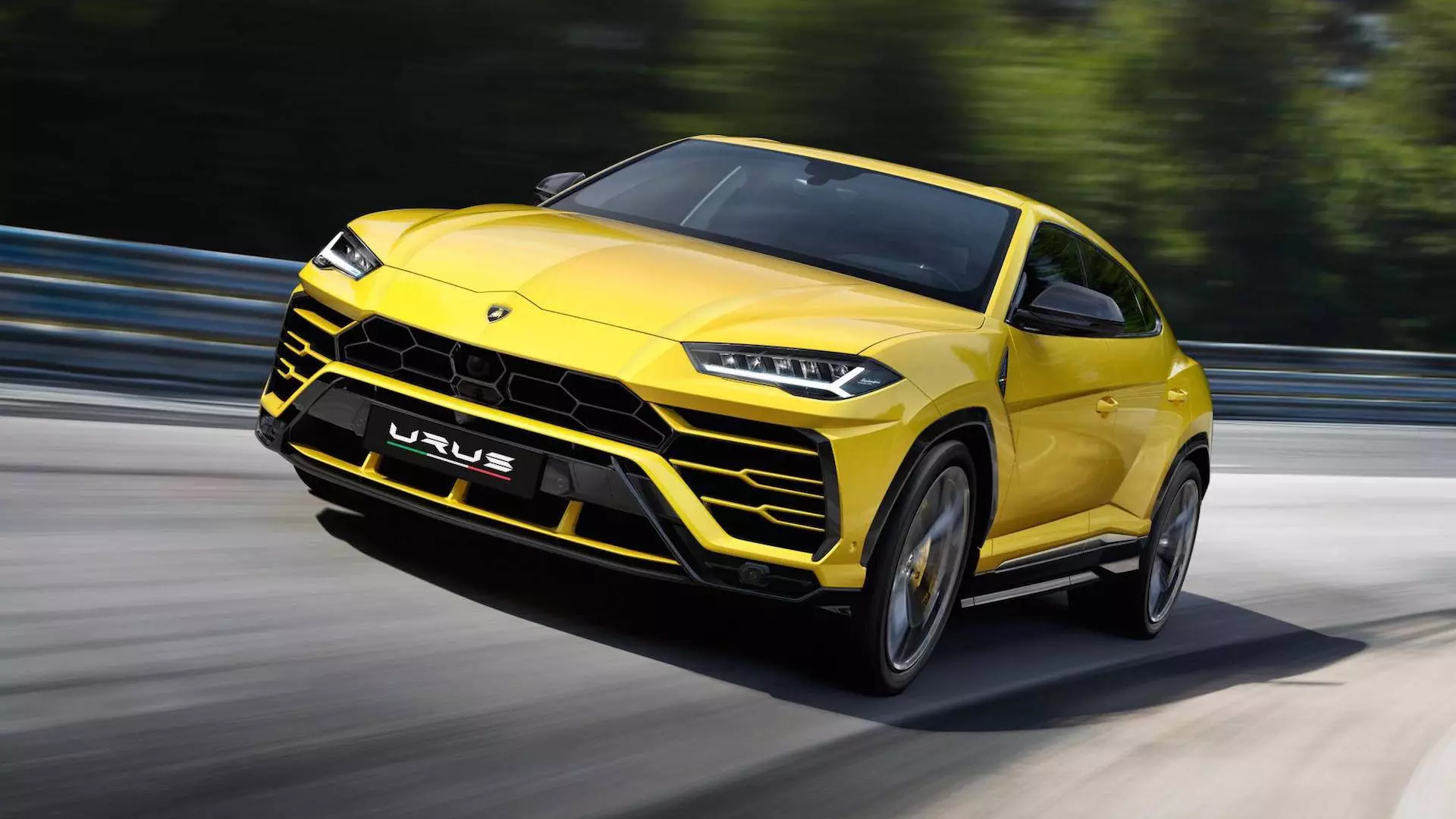 I-Lamborghini Urus