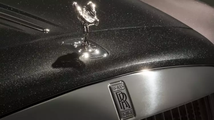 Ghost Elegance, broušený diamant Rolls-Royce 13414_1