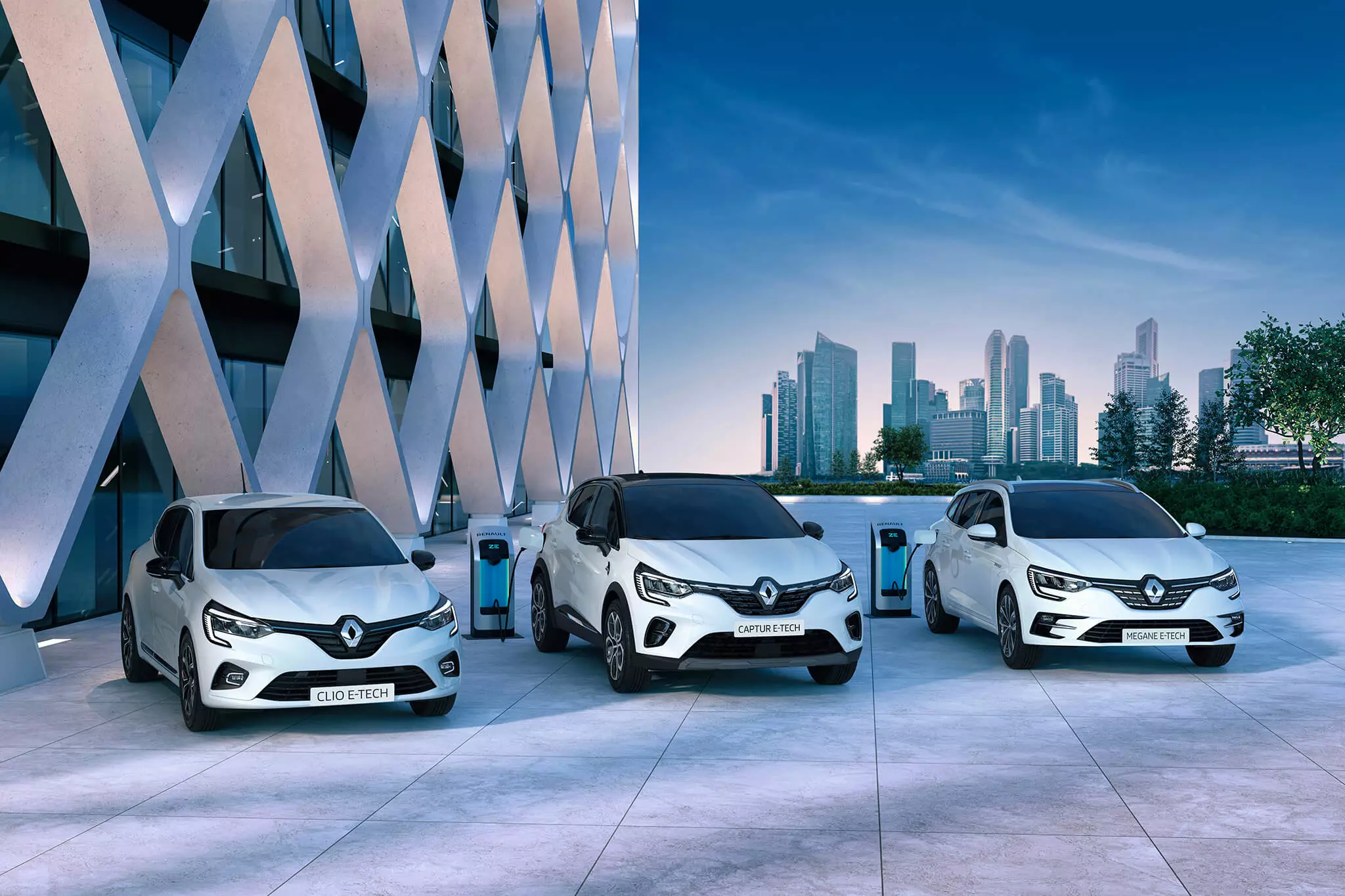 Böhrandayıq, amma Renault Zoe satış rekordları qırır 1348_1