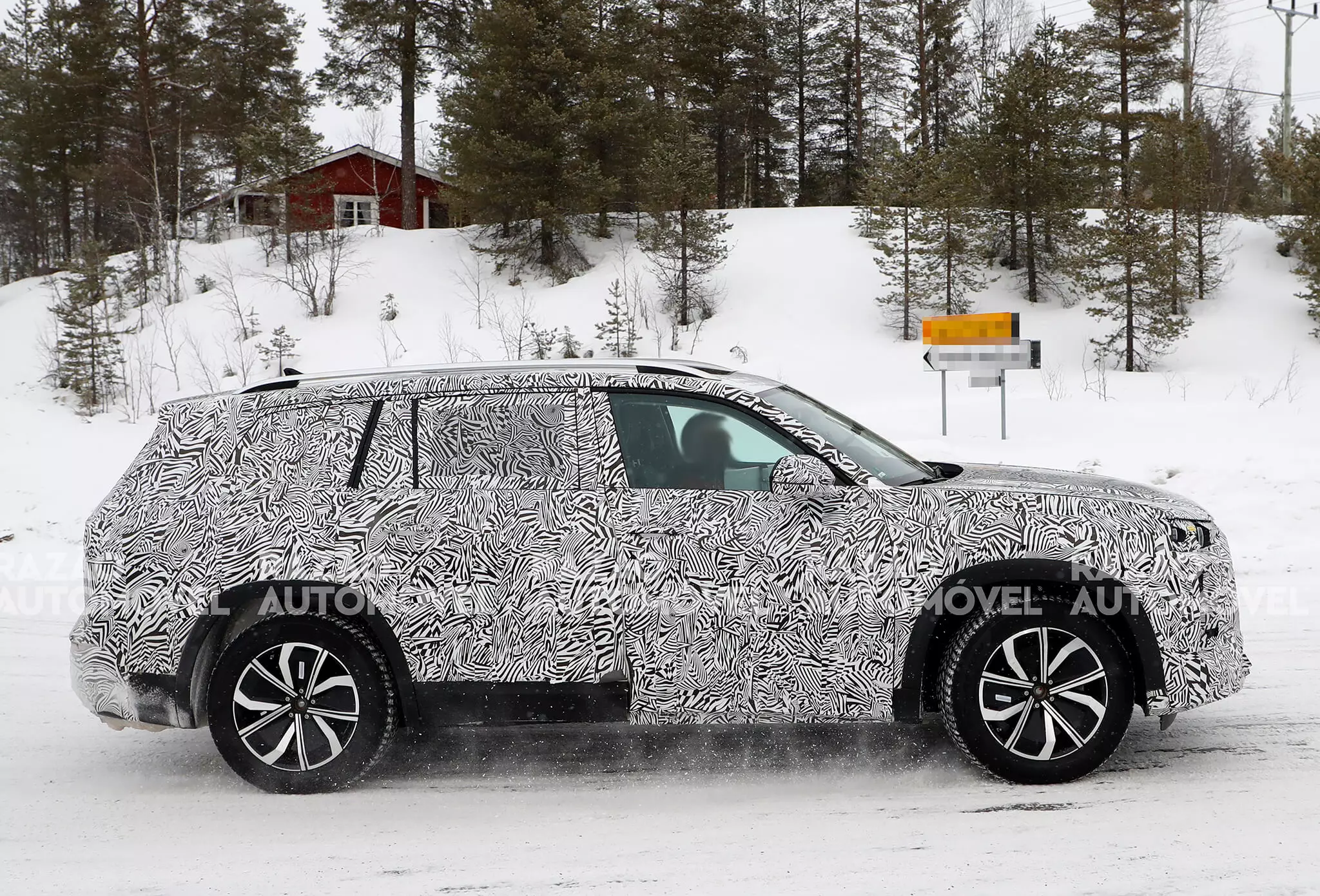 Audi Q9 Photo Spy