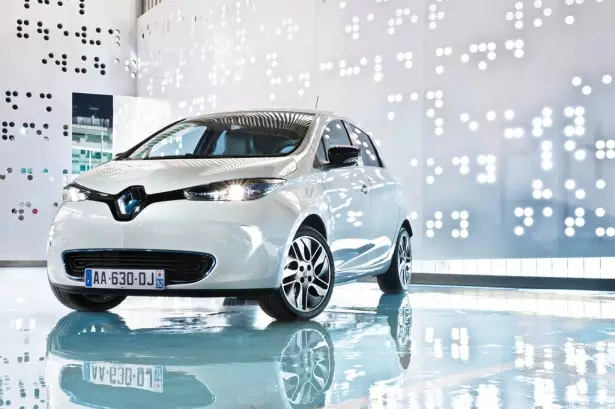 I-Renault_ZOE_29