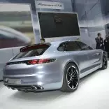 Paris 2012 : Porsche dévoile le concept de tourisme sportif Panamera 13810_12