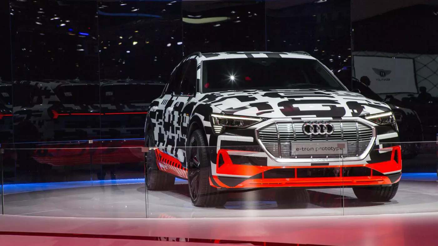 Koncept Audi e-tron Ženeva 2018