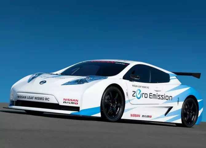 Nissan-Leaf_Nismo_RC_Concept_2011_1