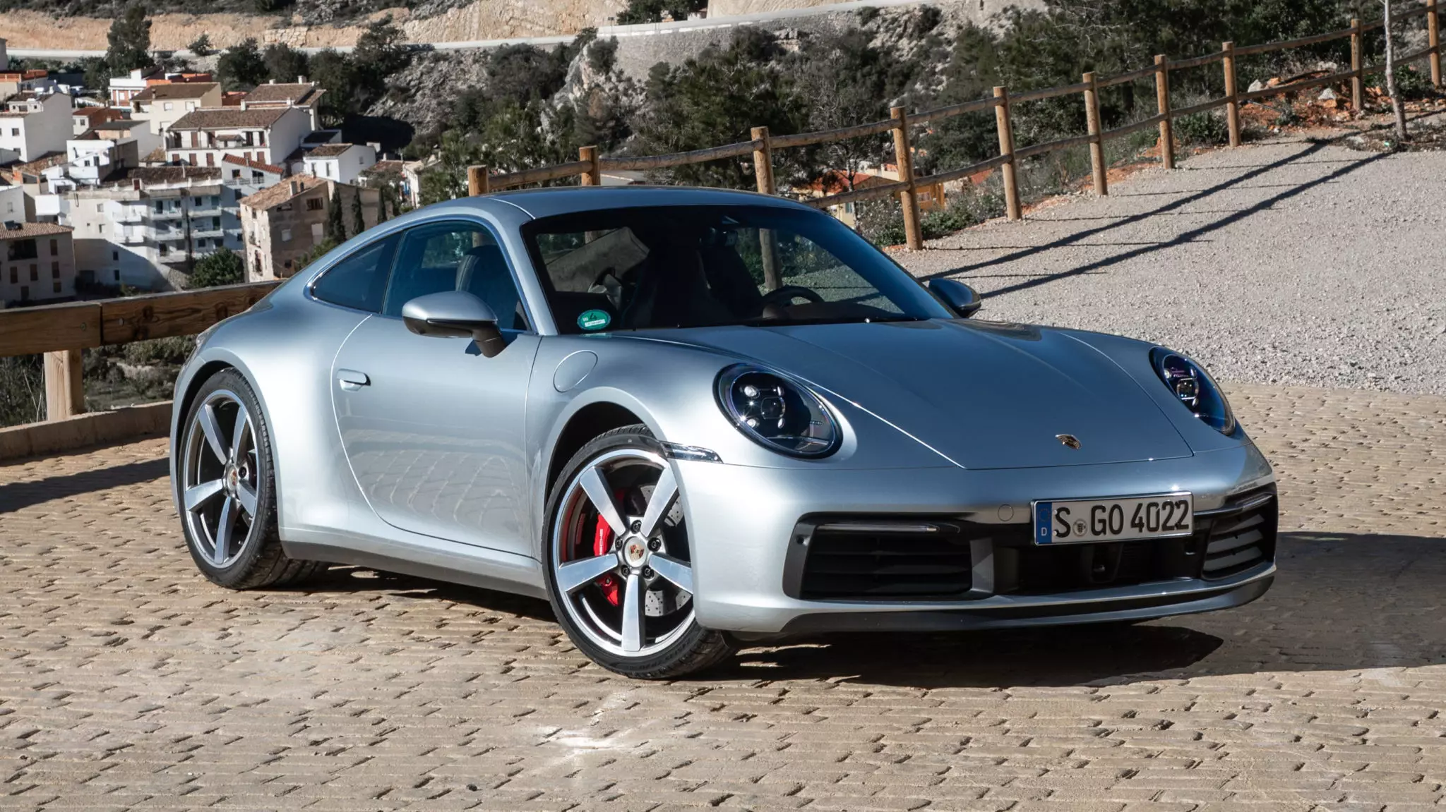 Porsche 911 Carrera S (992)