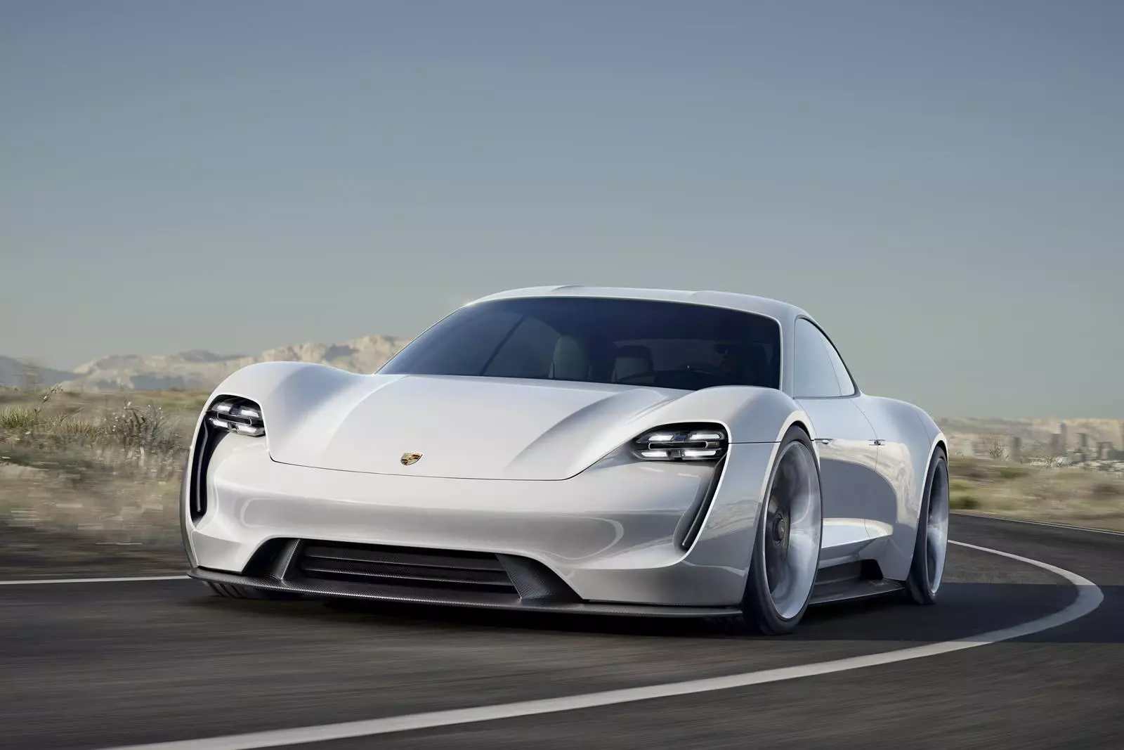 Ọdun 2015 Porsche Mission E