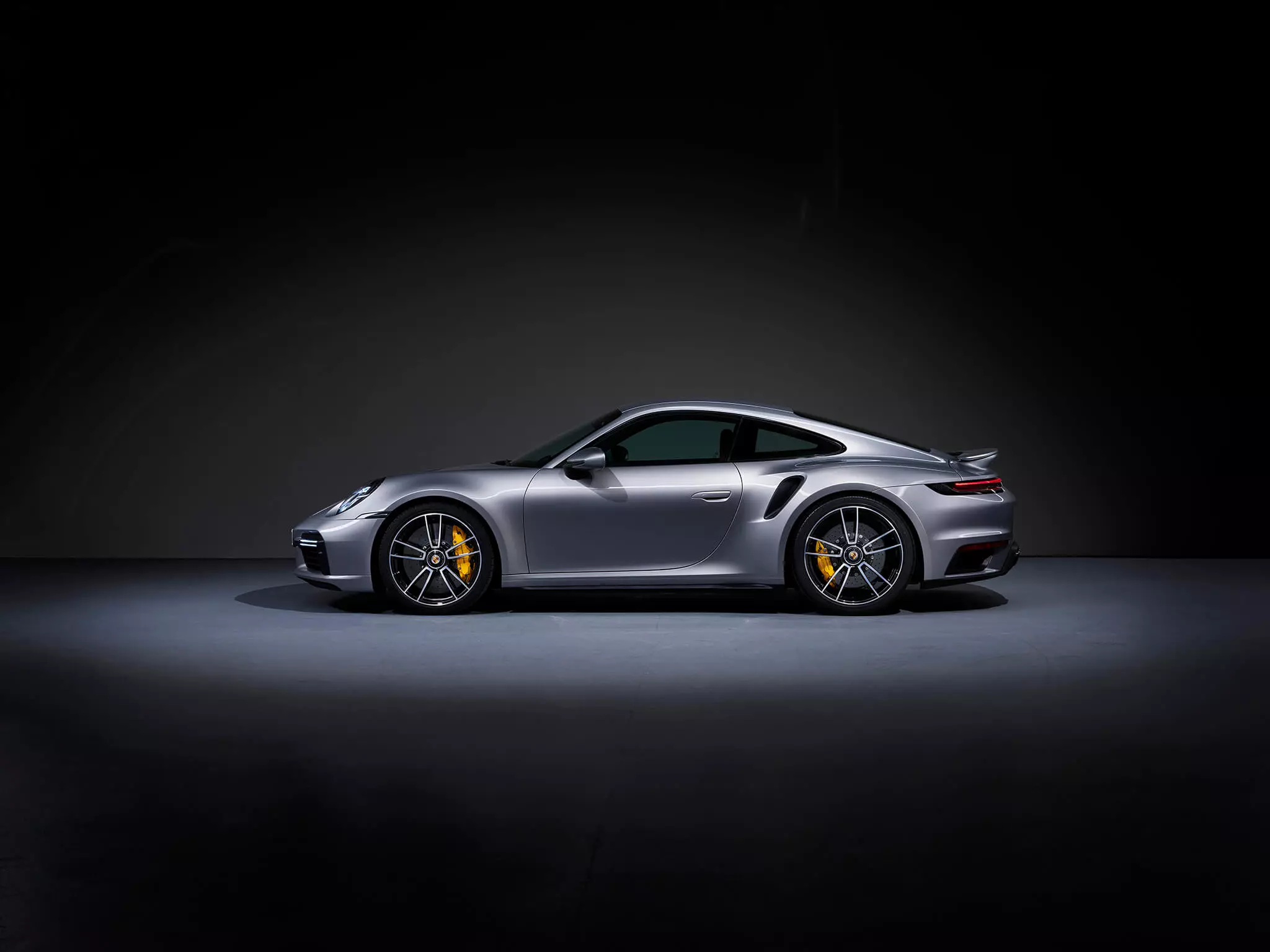 Porsche 911 Turbo S ọdun 2020