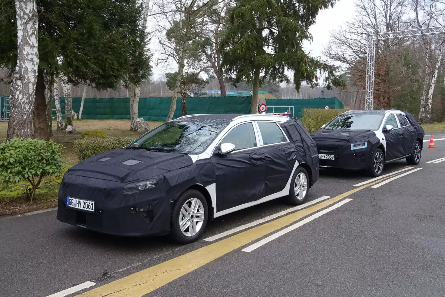 Nouvo Kia Ceed PHEV ak Xceed